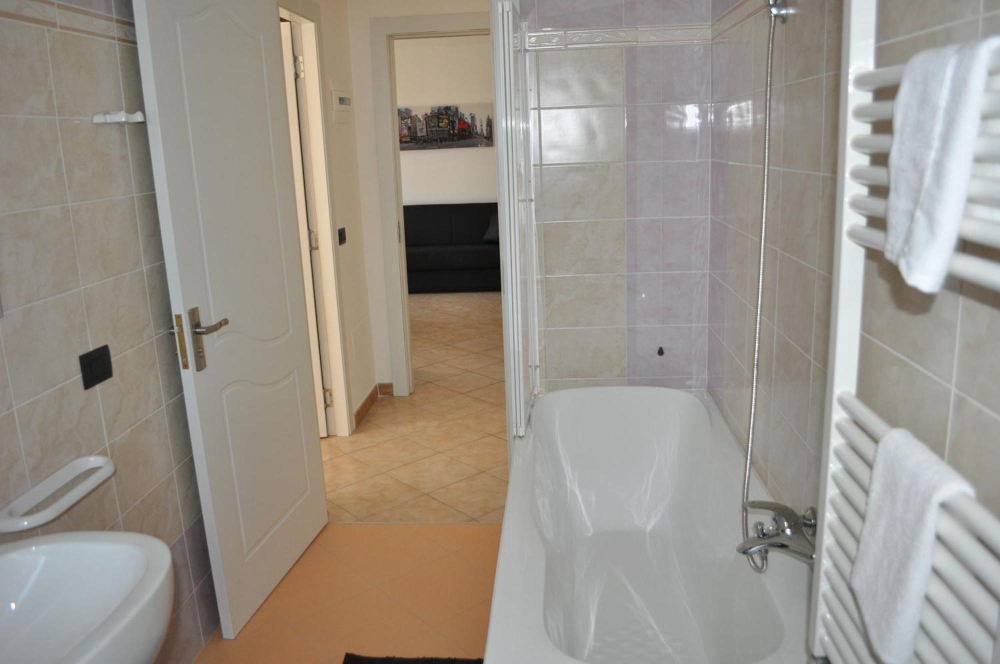 Le Groane 3* Garbagnate Milanese